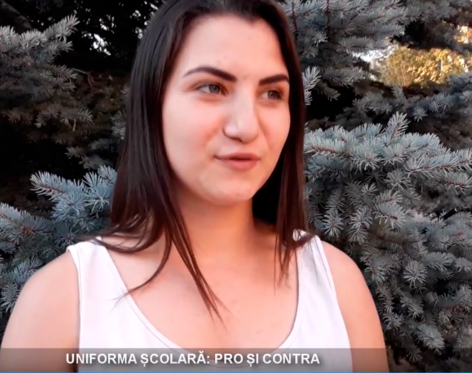 Uniforma scolară, pro și contra