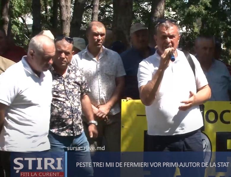 Peste 3 000 de fermieri vor primi ajutor financiar de la stat, pentru a evita falimentul.