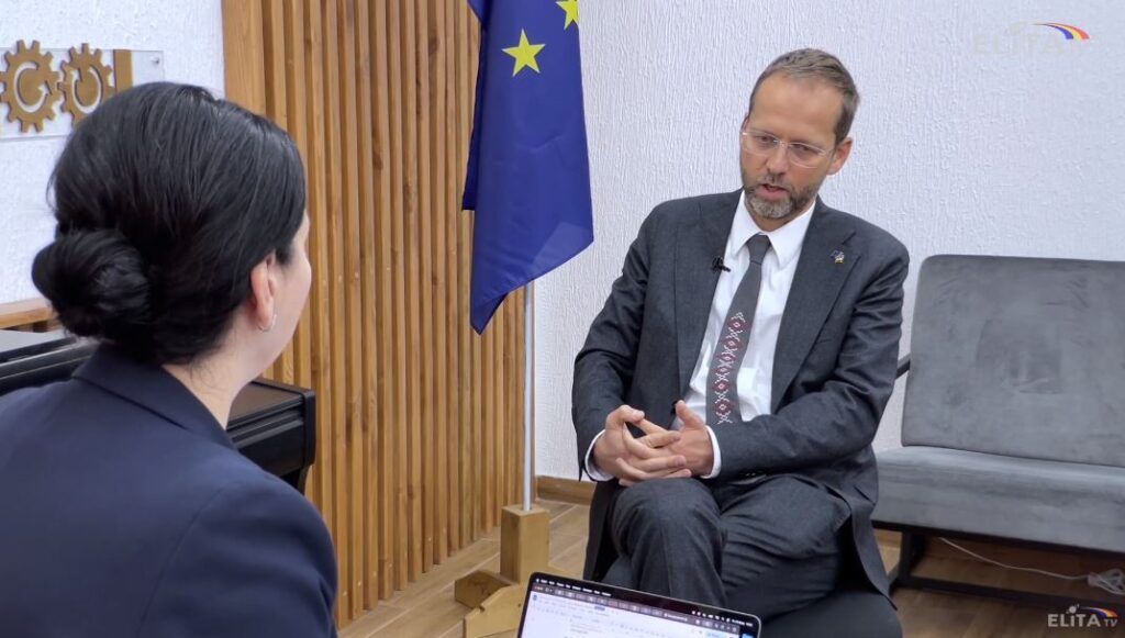 ELITA POLITICĂ: interviu cu Ambasadorul Jānis Mažeiks, Șeful Delegației UE la Chișinău 23 02 2024