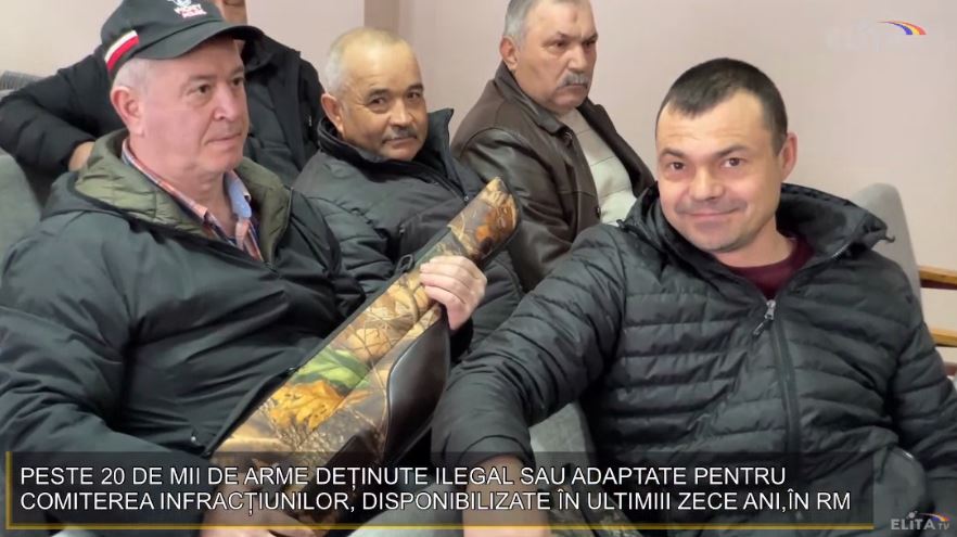 (video) Campania pentru predarea benevolă a armelor deținute ilegal, a ajuns la Rezina. Detalii de la Poliția locală.